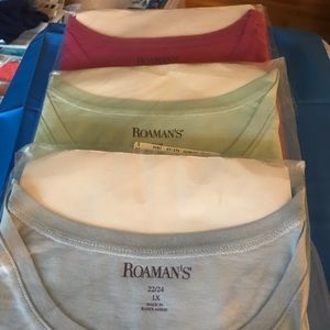 Women’s t-shirts (3 items)